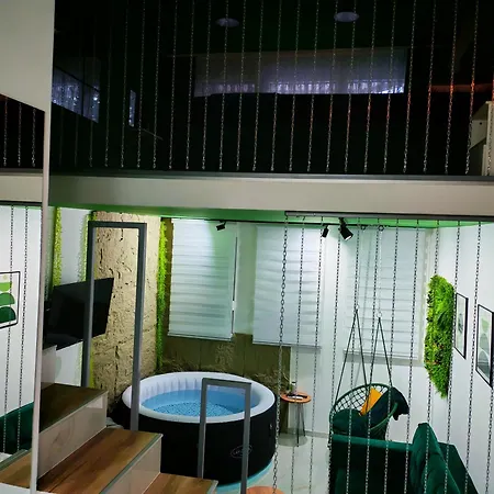 - Jacuzzi - Tvrdava Iii - Near The Airpoirt Apartamento Saraievo