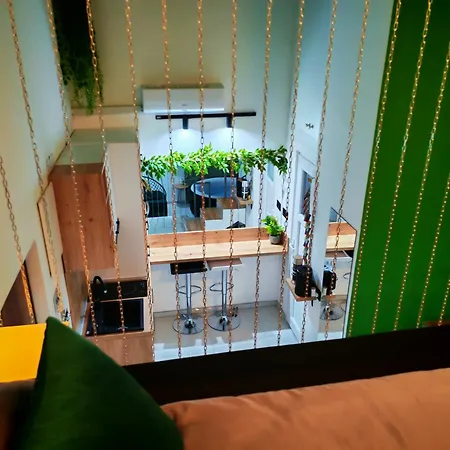 Apartamento - Jacuzzi - Tvrdava Iii - Near The Airpoirt *